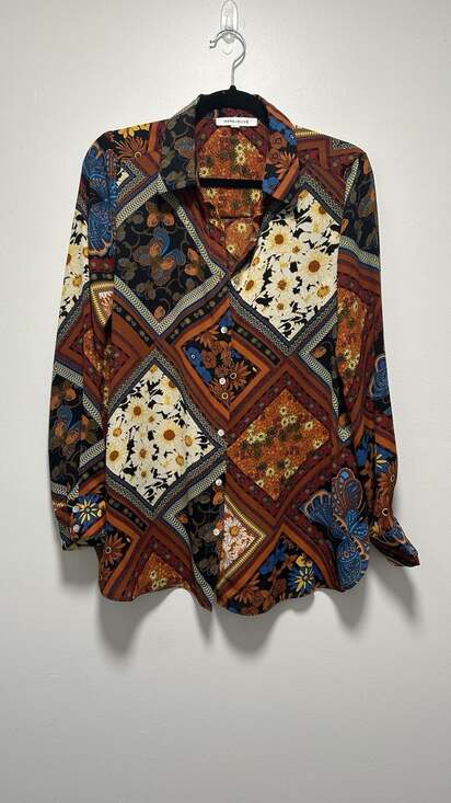 Rose & Olive Tops - Rose and Olive Button Down Shirt Womens M Patchwork Butterfly Floral Boho